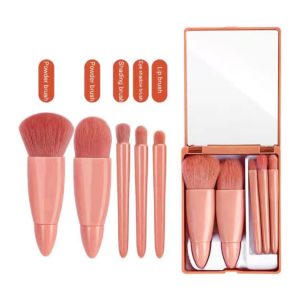 Mini brosse maquillage rose